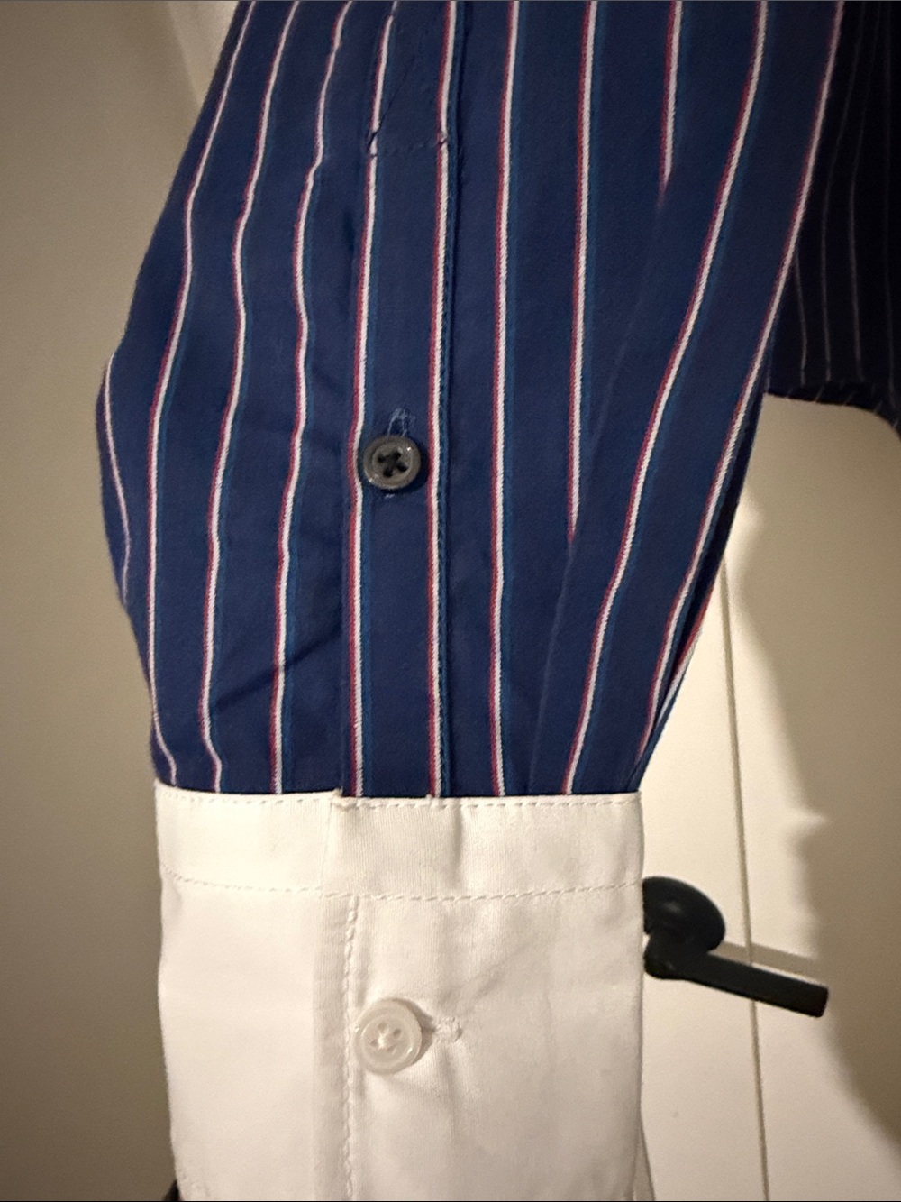 J. Crew étienne cropped button up shirt in striped cotton poplin - Picture 4 of 4